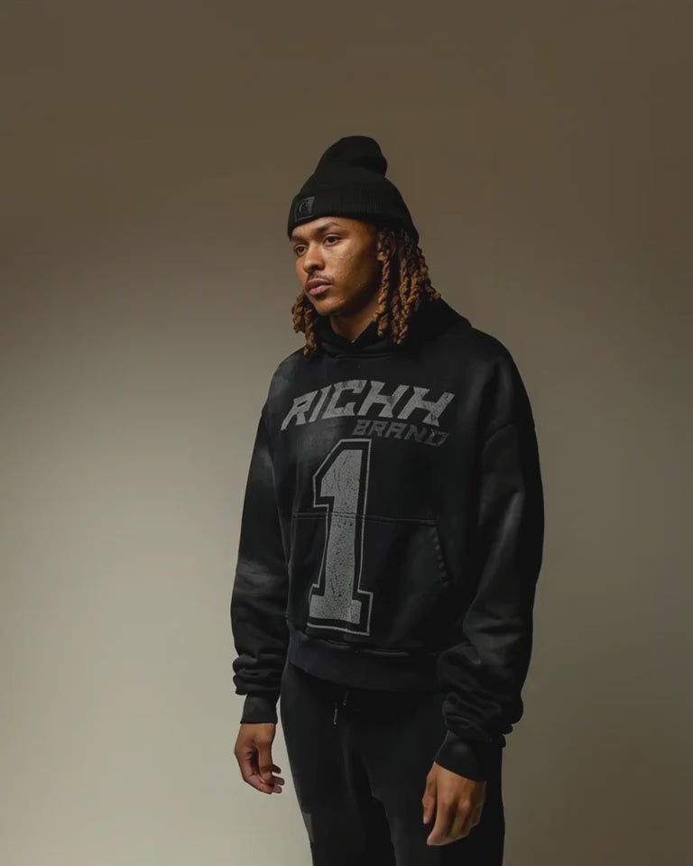 Load video: UNLOCK YOUR STYLE